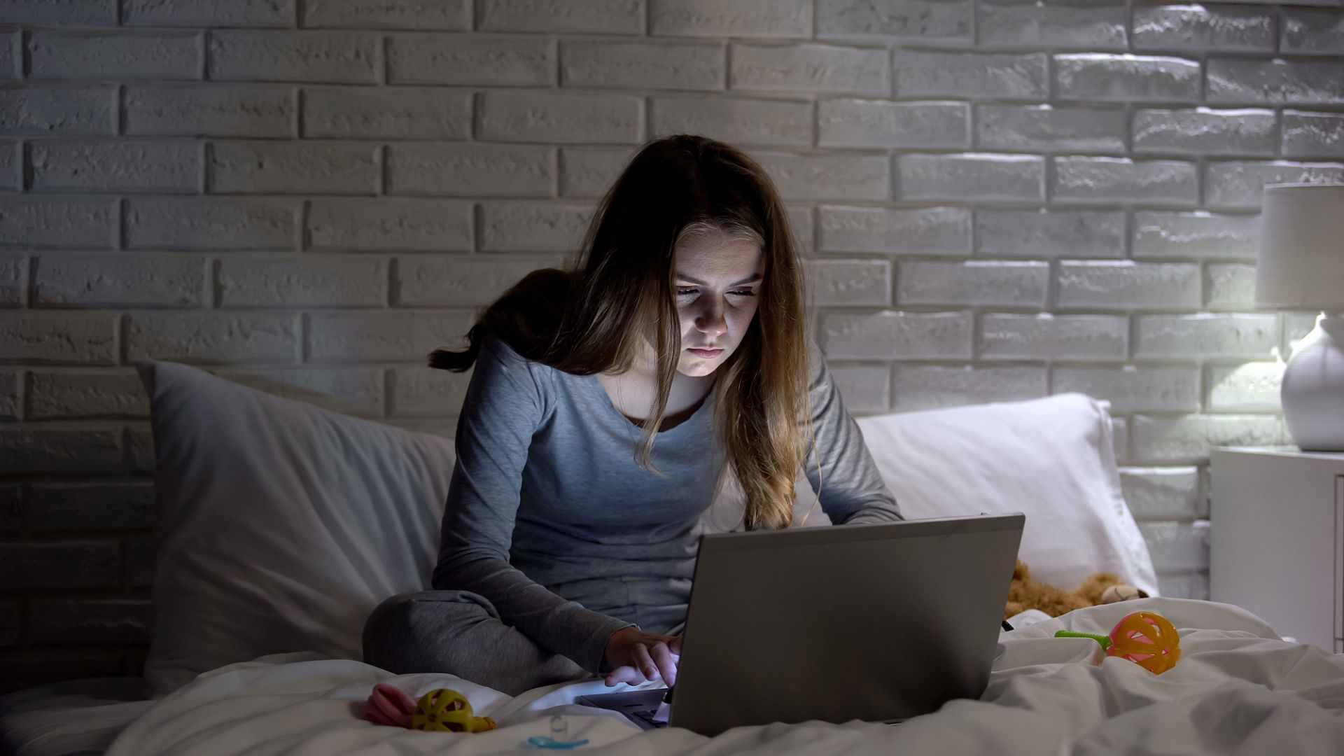MOMS-ADVICE-WEBSITES-DMT